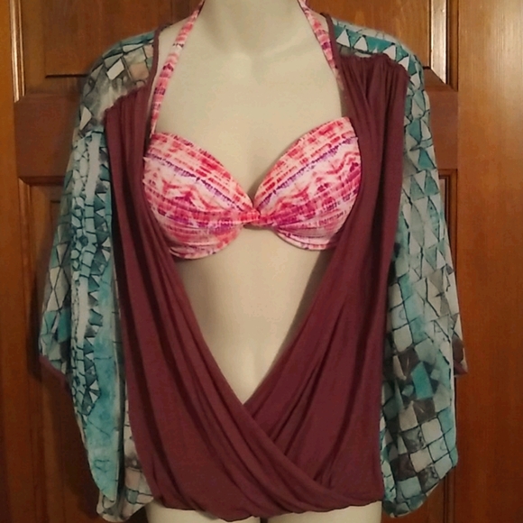 BKE Boutique dolman sleeve wrap top XS - Picture 4 of 16